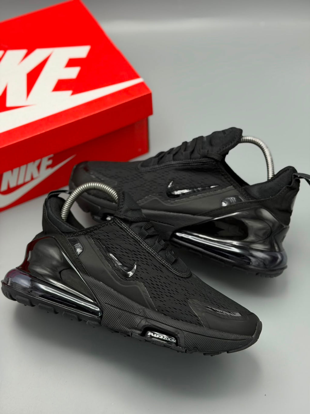 Nike Air Max 270