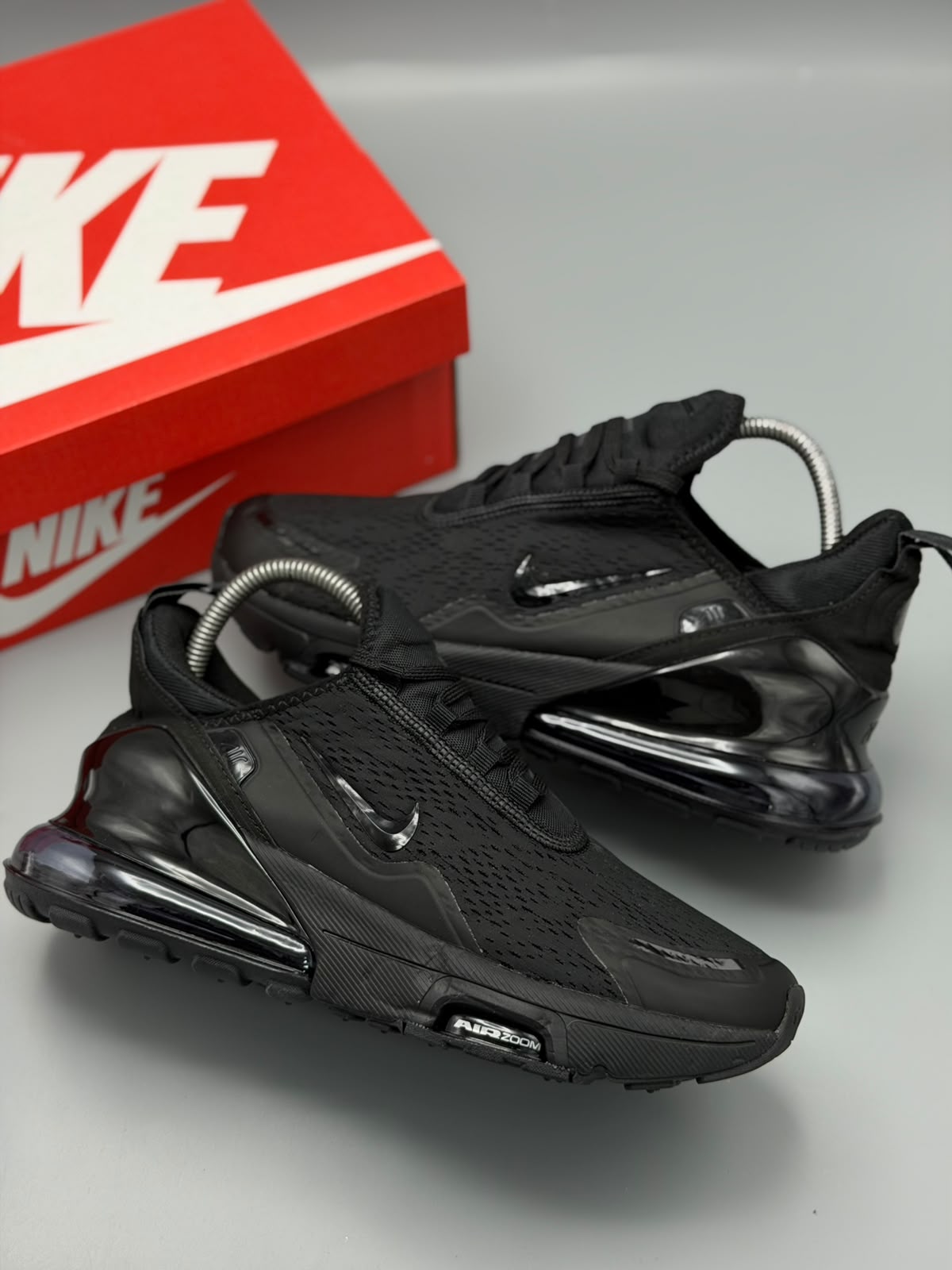 Nike Air Max 270