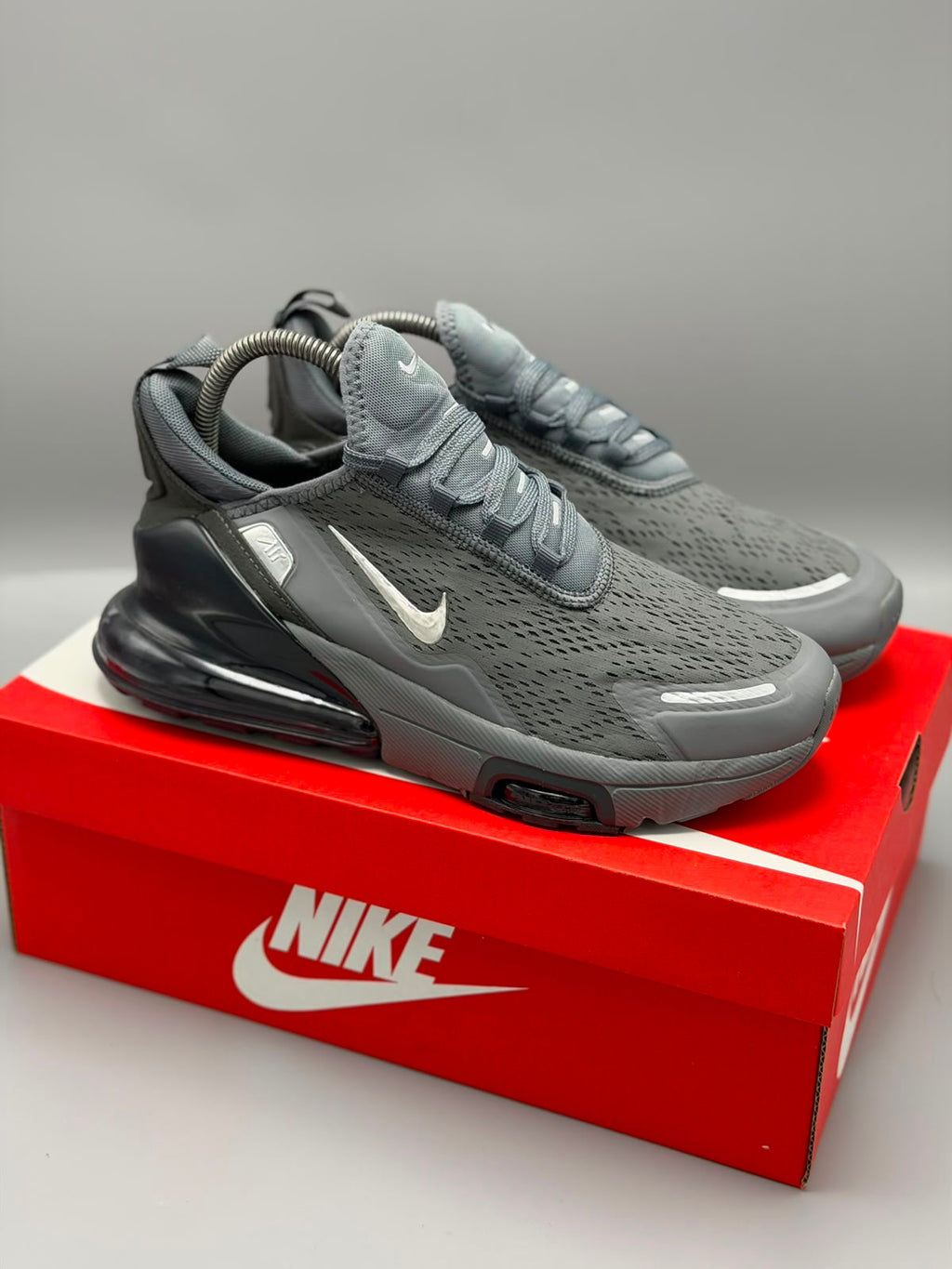 Nike Air Max 270