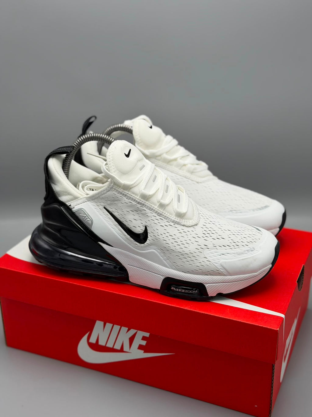 Nike Air Max 270