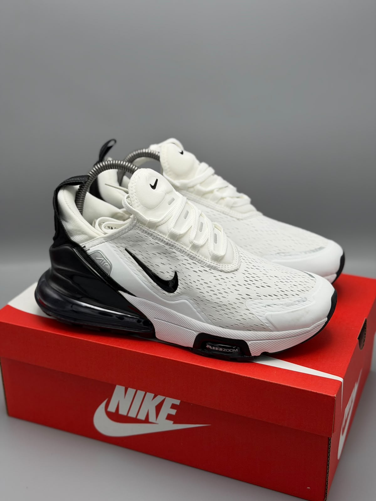 Nike Air Max 270