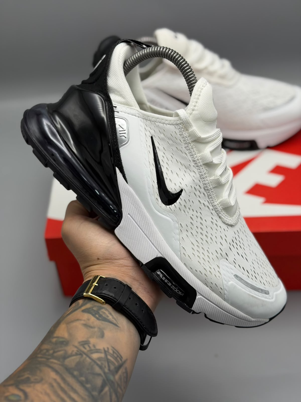 Nike Air Max 270