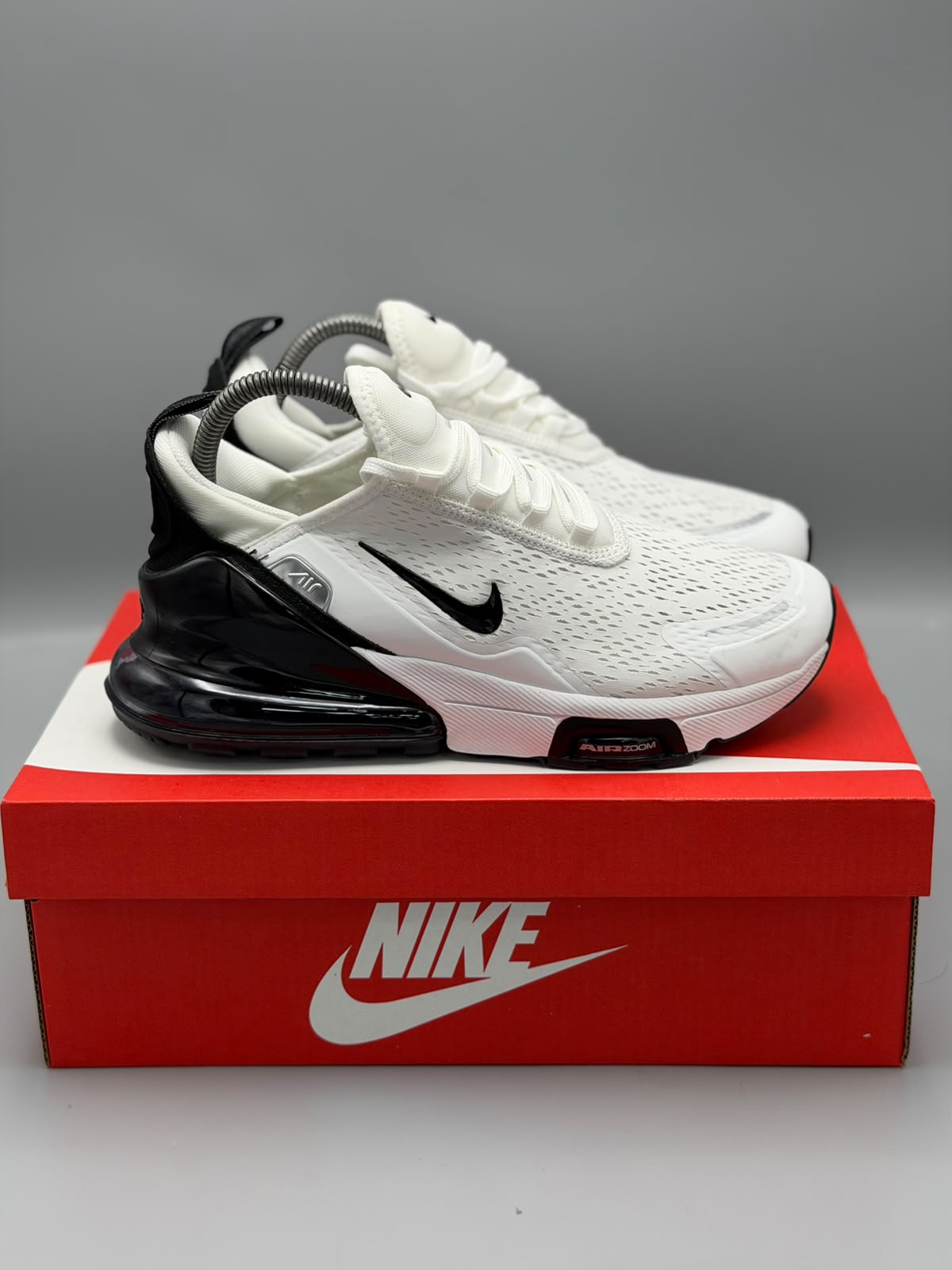 Nike Air Max 270