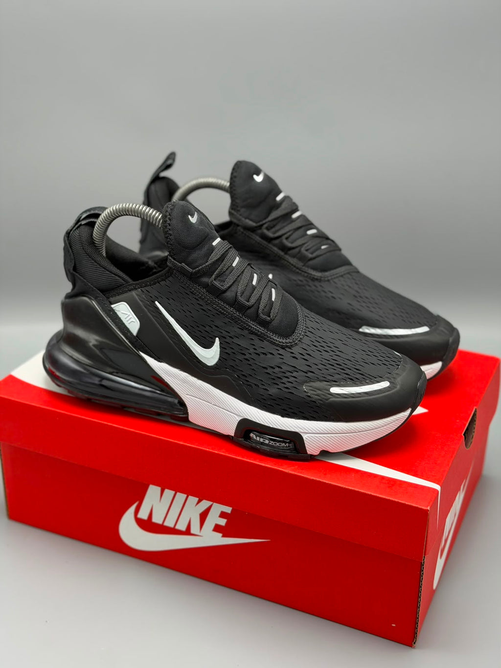 Nike Air Max 270