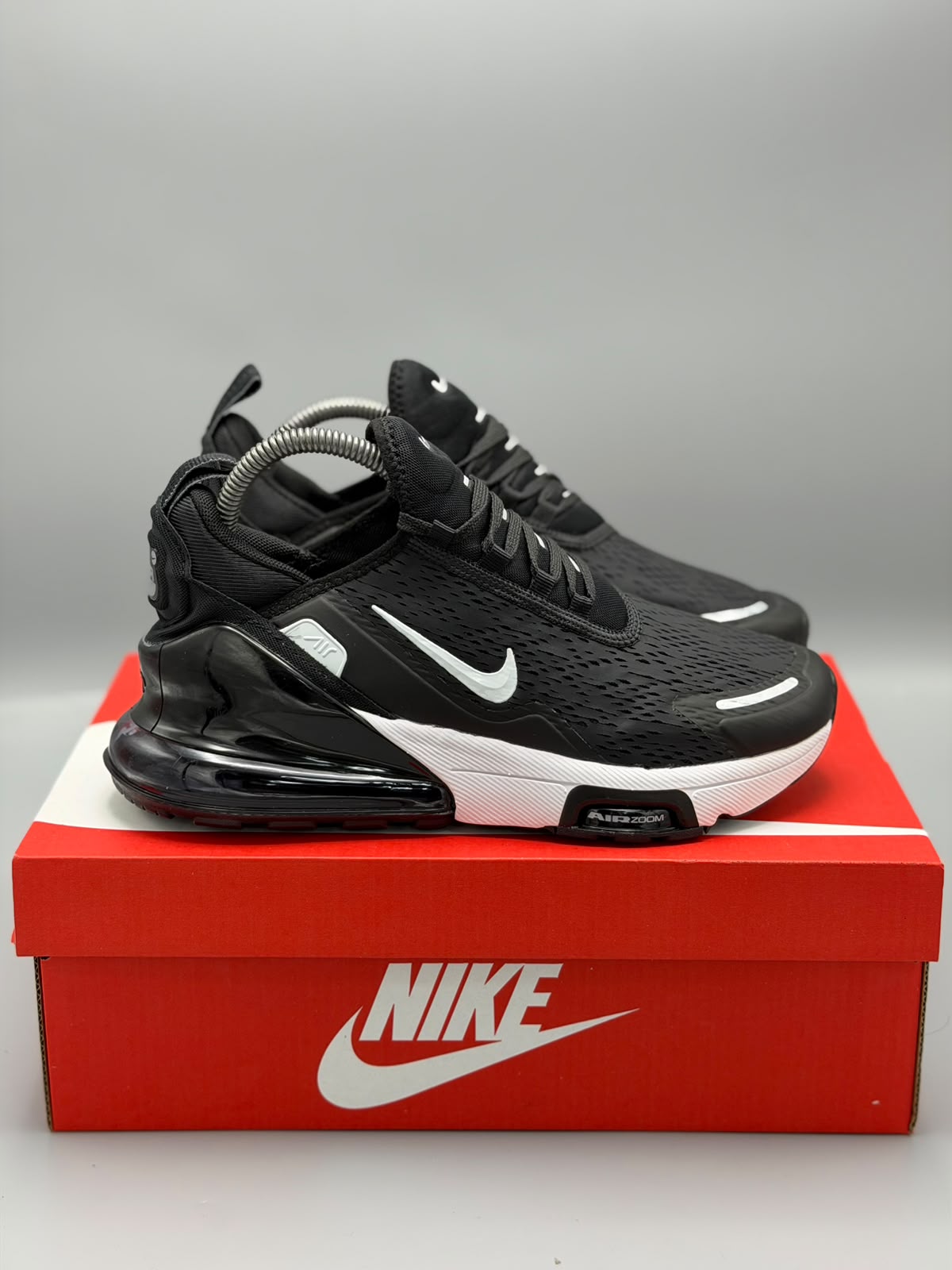Nike Air Max 270