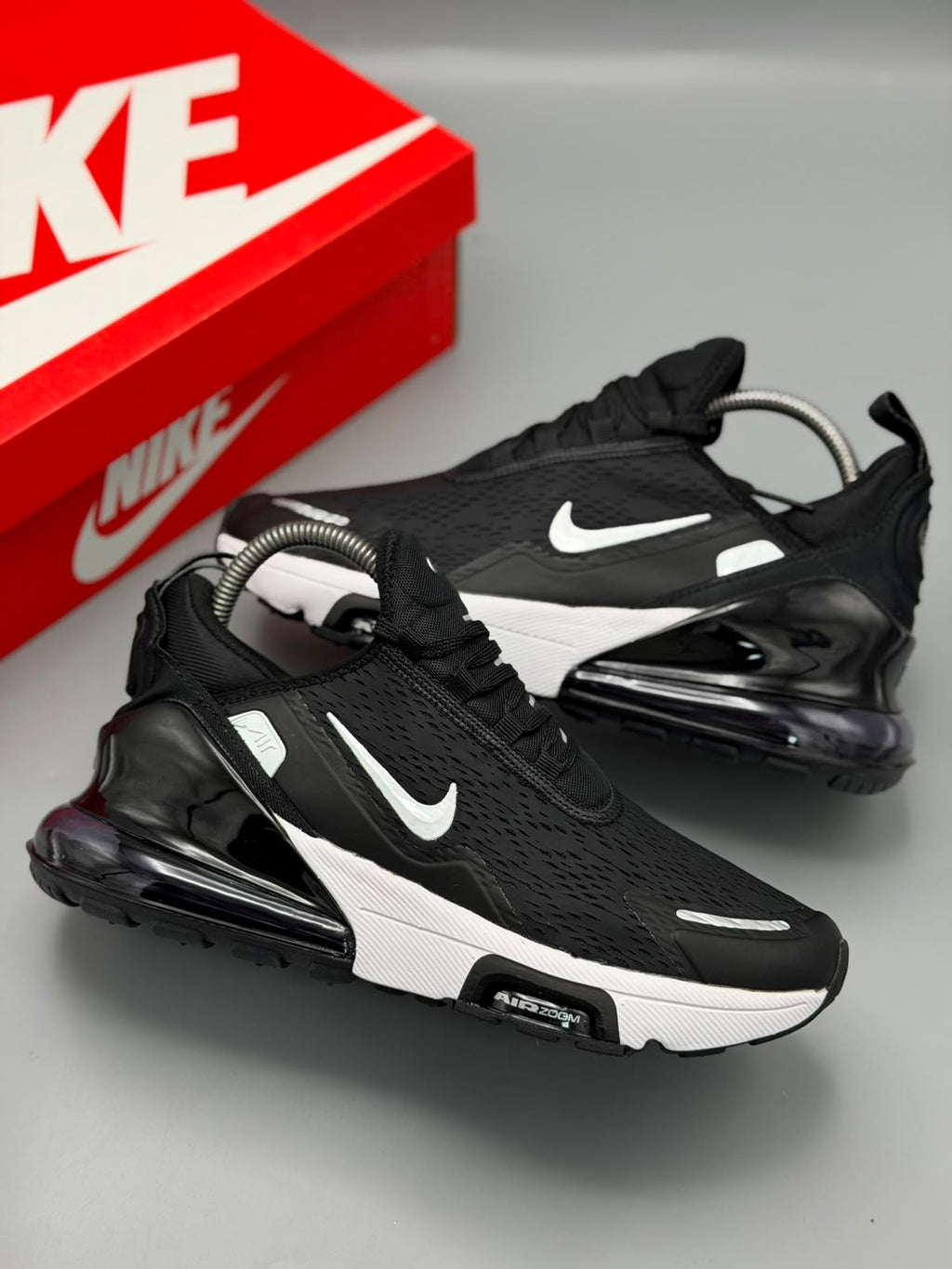 Nike Air Max 270