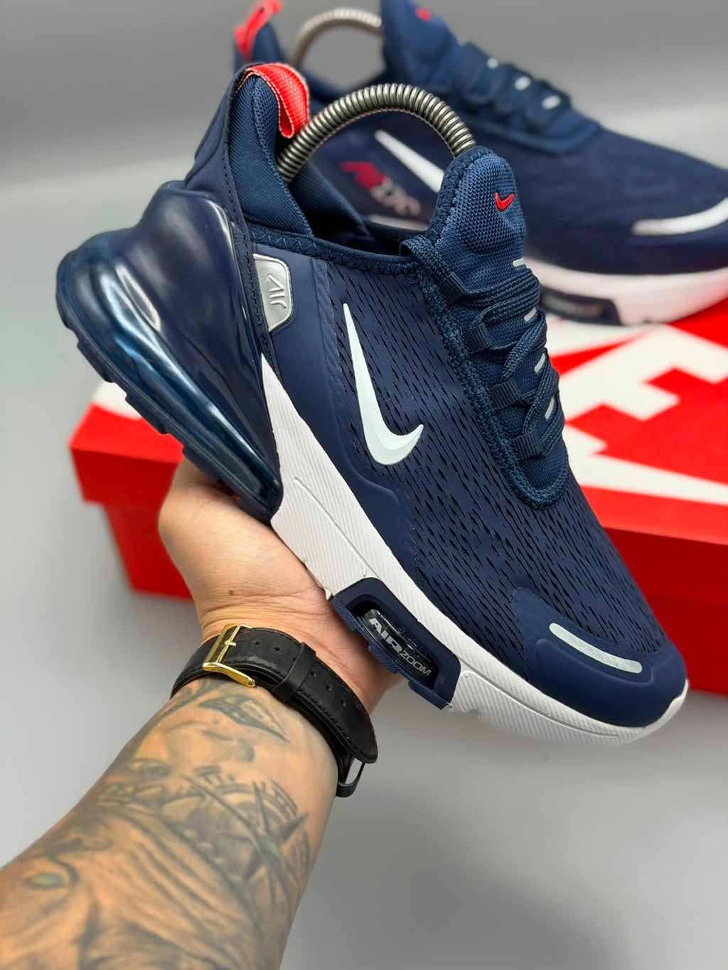 Nike Air Max 270