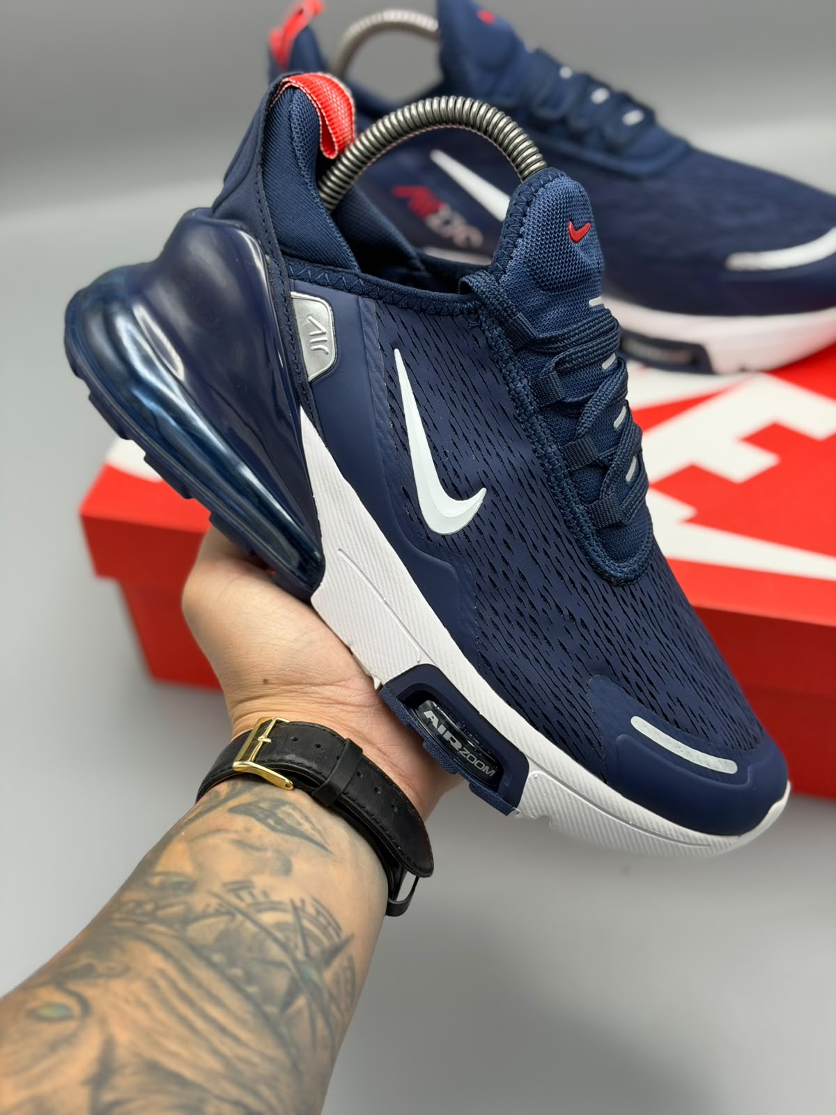 Nike Air Max 270
