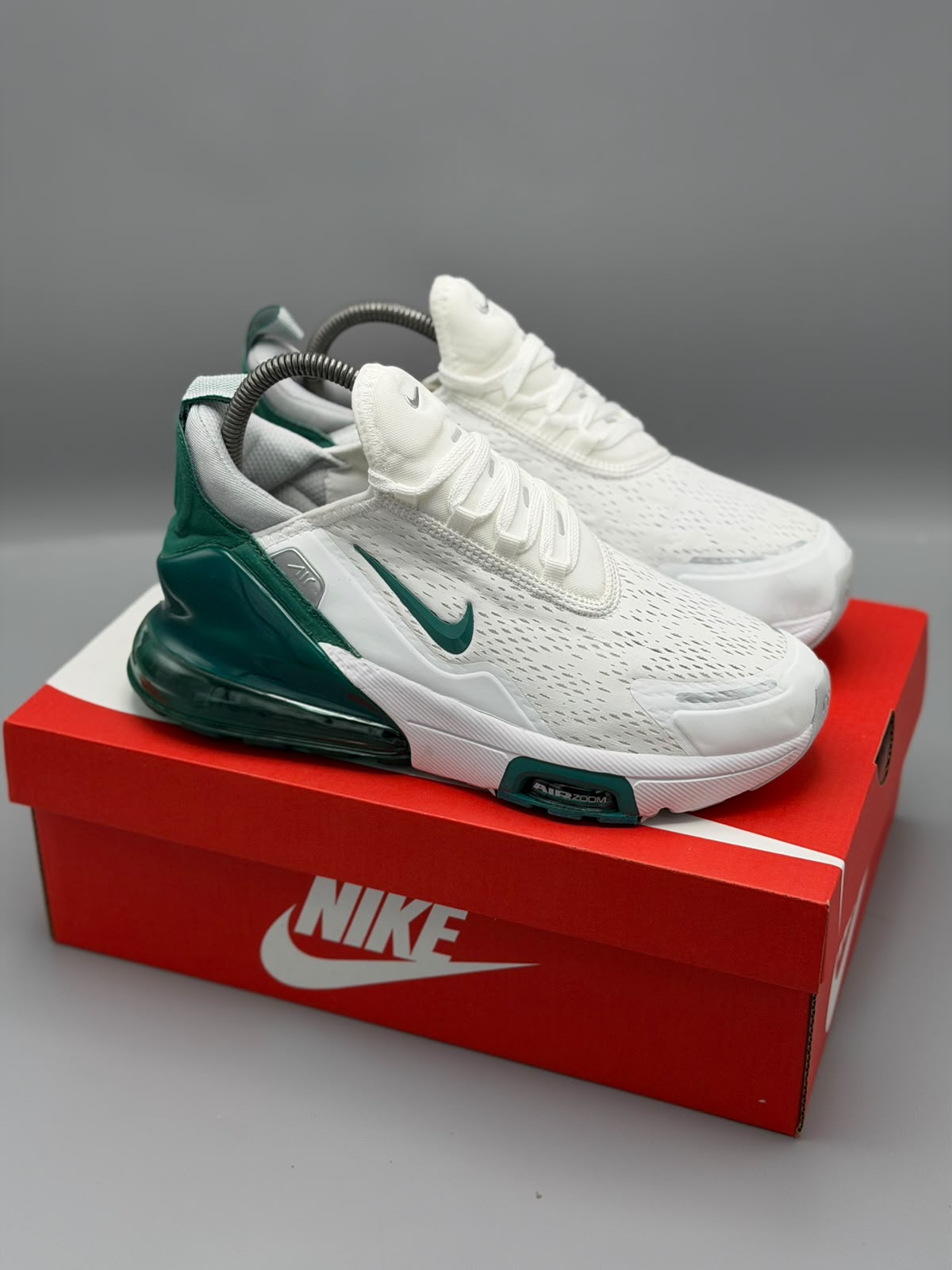 Nike Air Max 270
