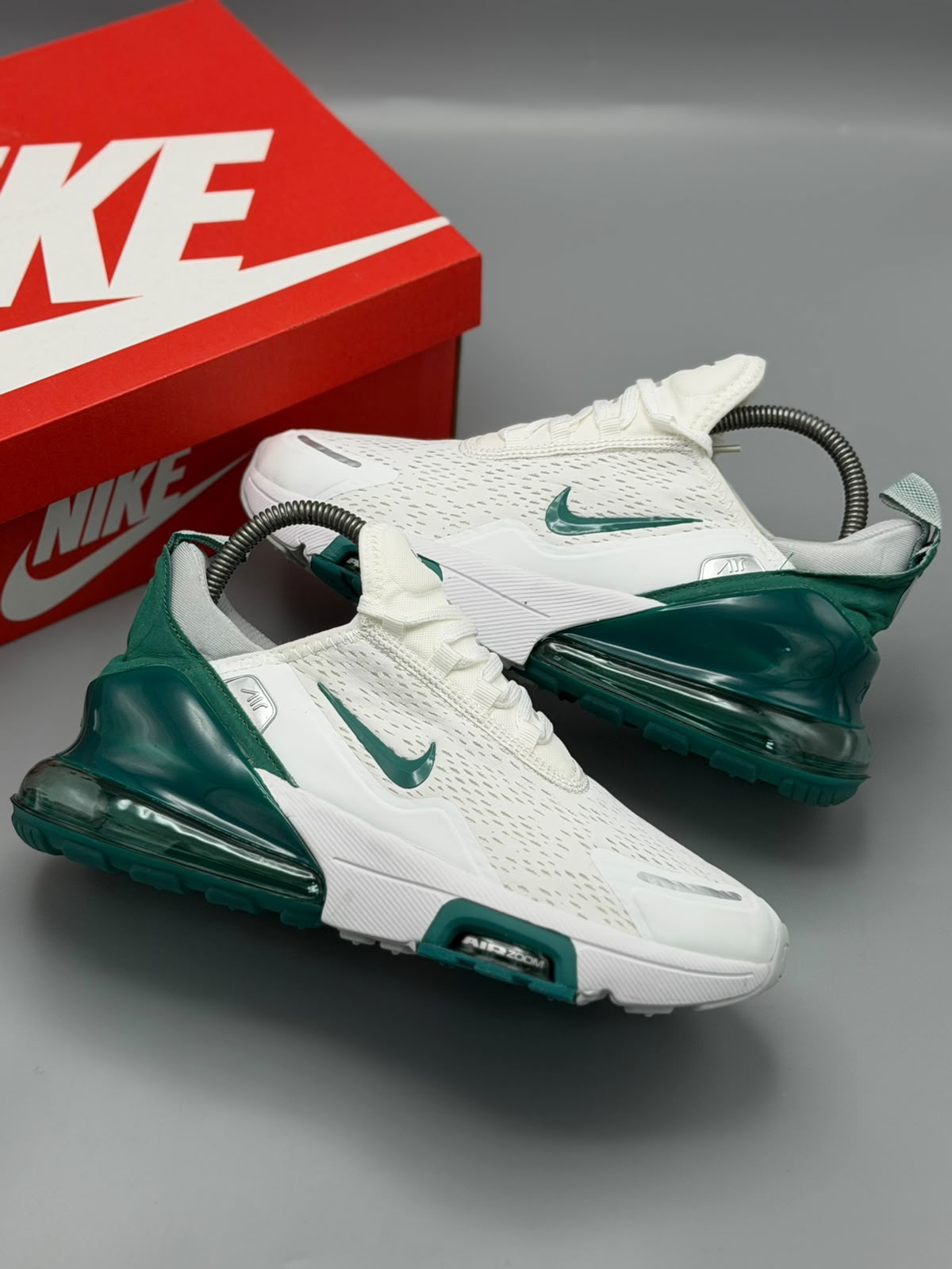 Nike Air Max 270