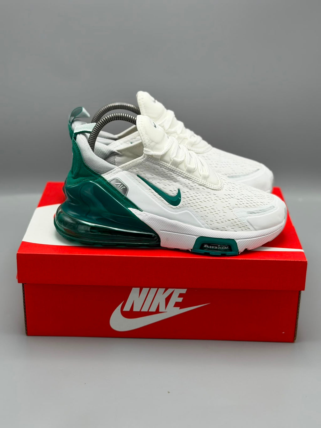 Nike Air Max 270