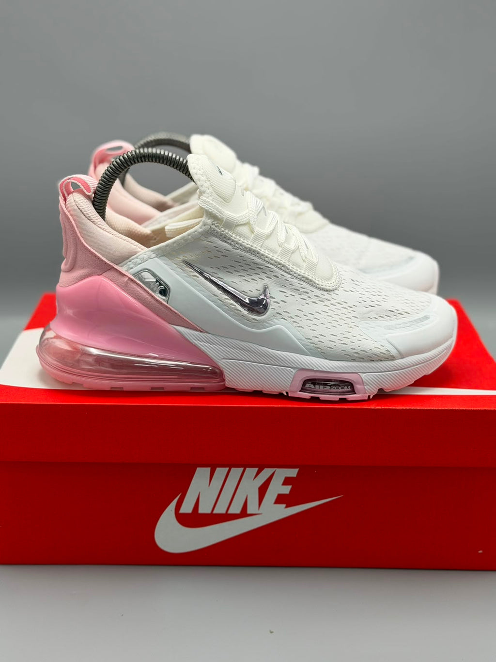 Nike Air Max 270