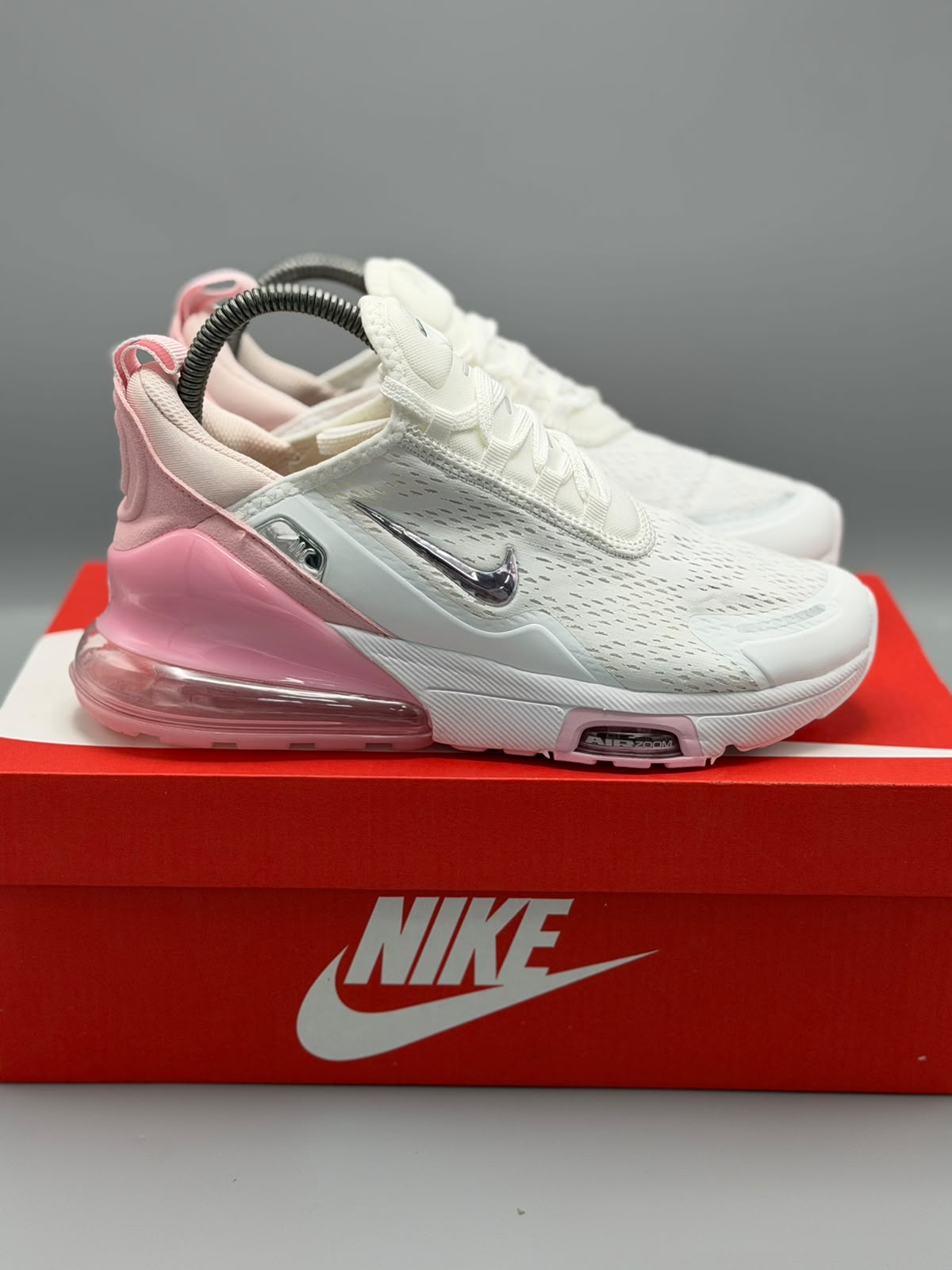 Nike Air Max 270