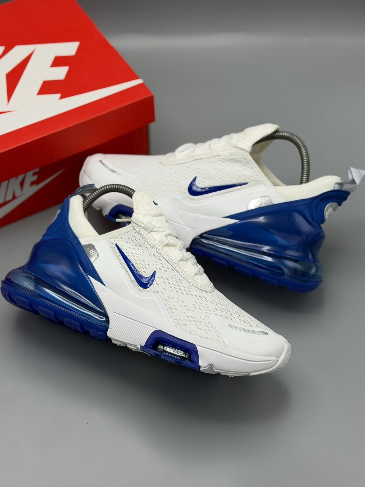 Nike Air Max 270