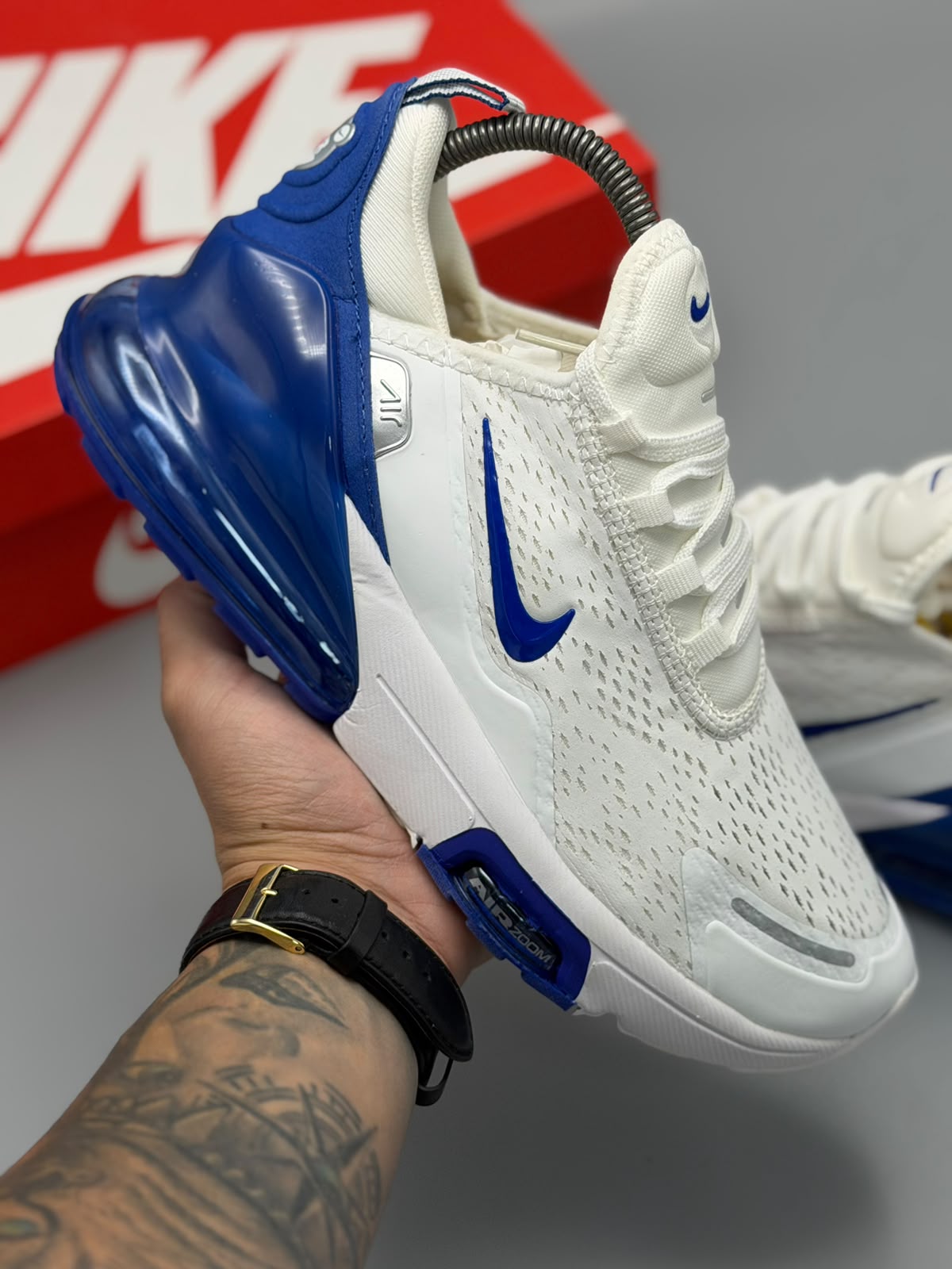 Nike Air Max 270