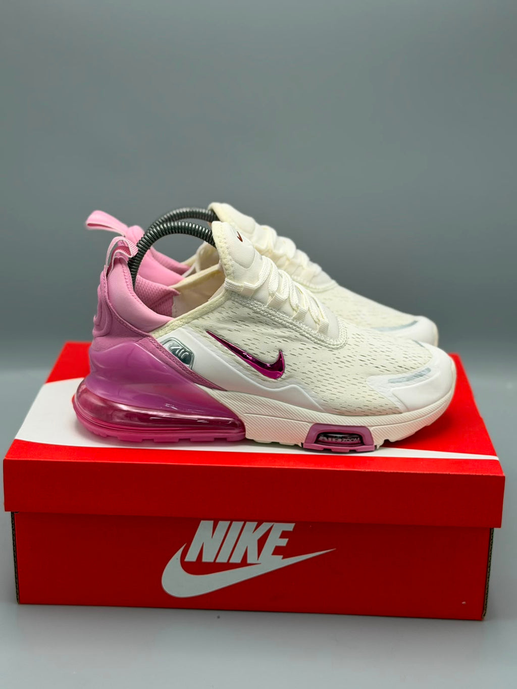 Nike Air Max 270