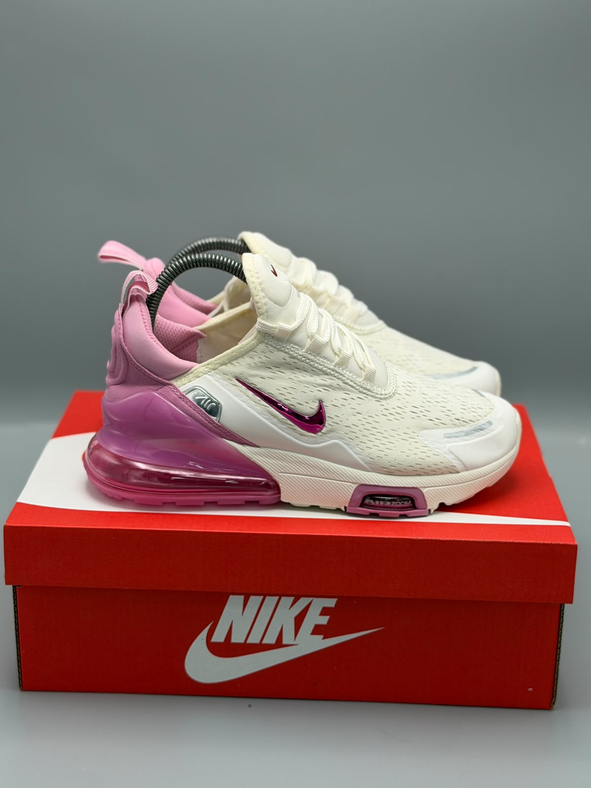 Nike Air Max 270