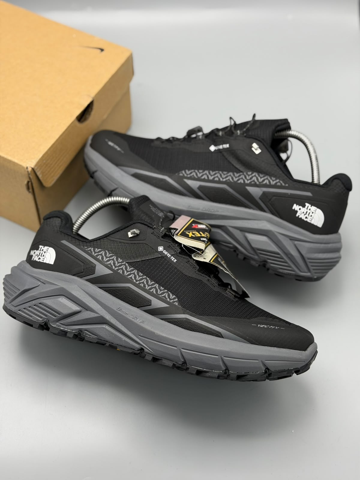The North Face VECTIV GORE-TEX