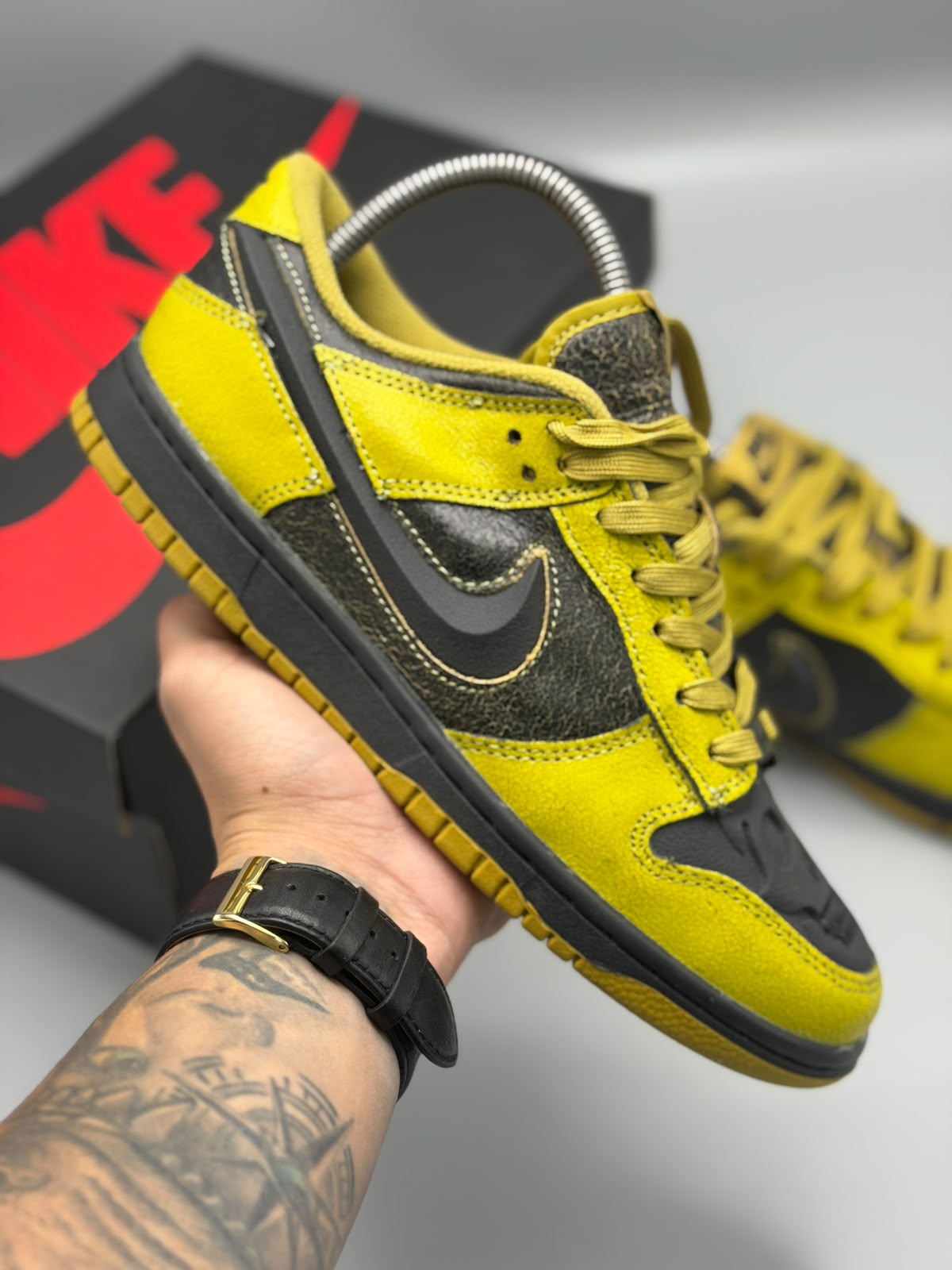 Nike Dunk Low – Amarillo / Negro