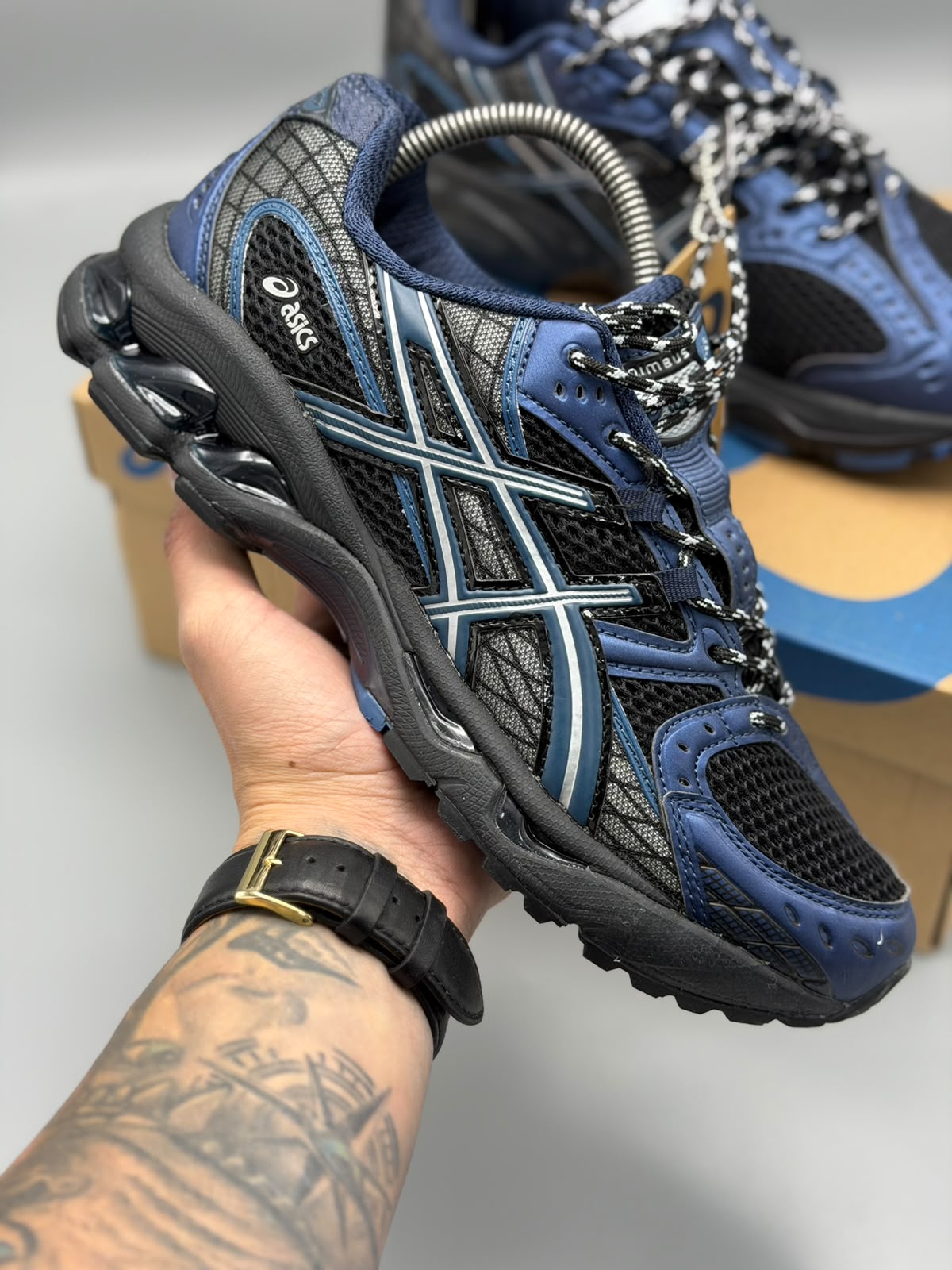 ASICS GEL-NIMBUS 10.1 – Azul Marino / Negro / Plateado