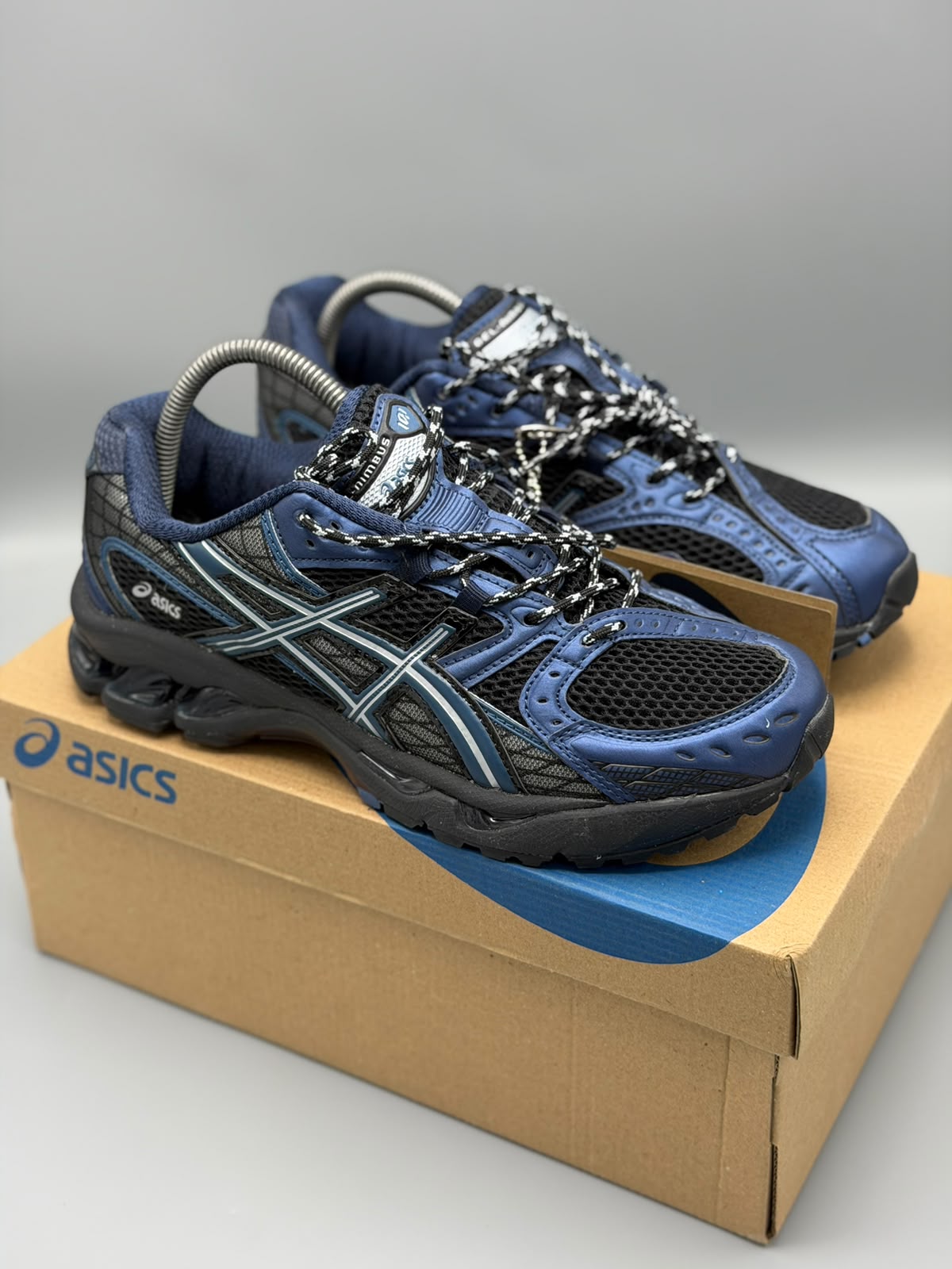 ASICS GEL-NIMBUS 10.1 – Azul Marino / Negro / Plateado