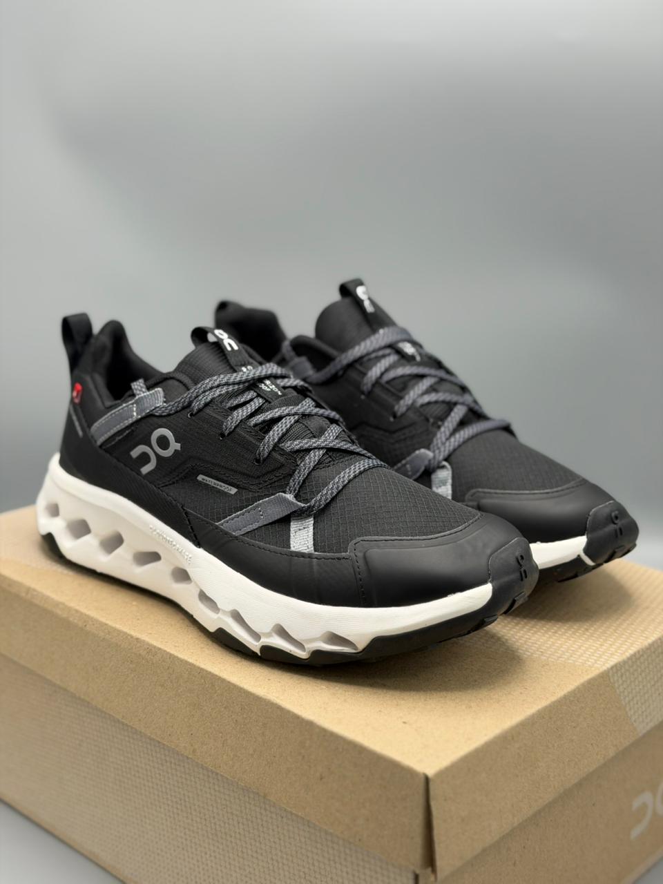 On Cloudhorizon Waterproof – Negro / Gris Grafito / Blanco