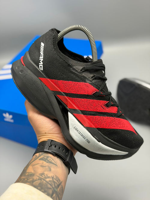Adidas Adizero Prime X3 – Amarillo Neón / Negro y Rojo / Azul Eléctrico