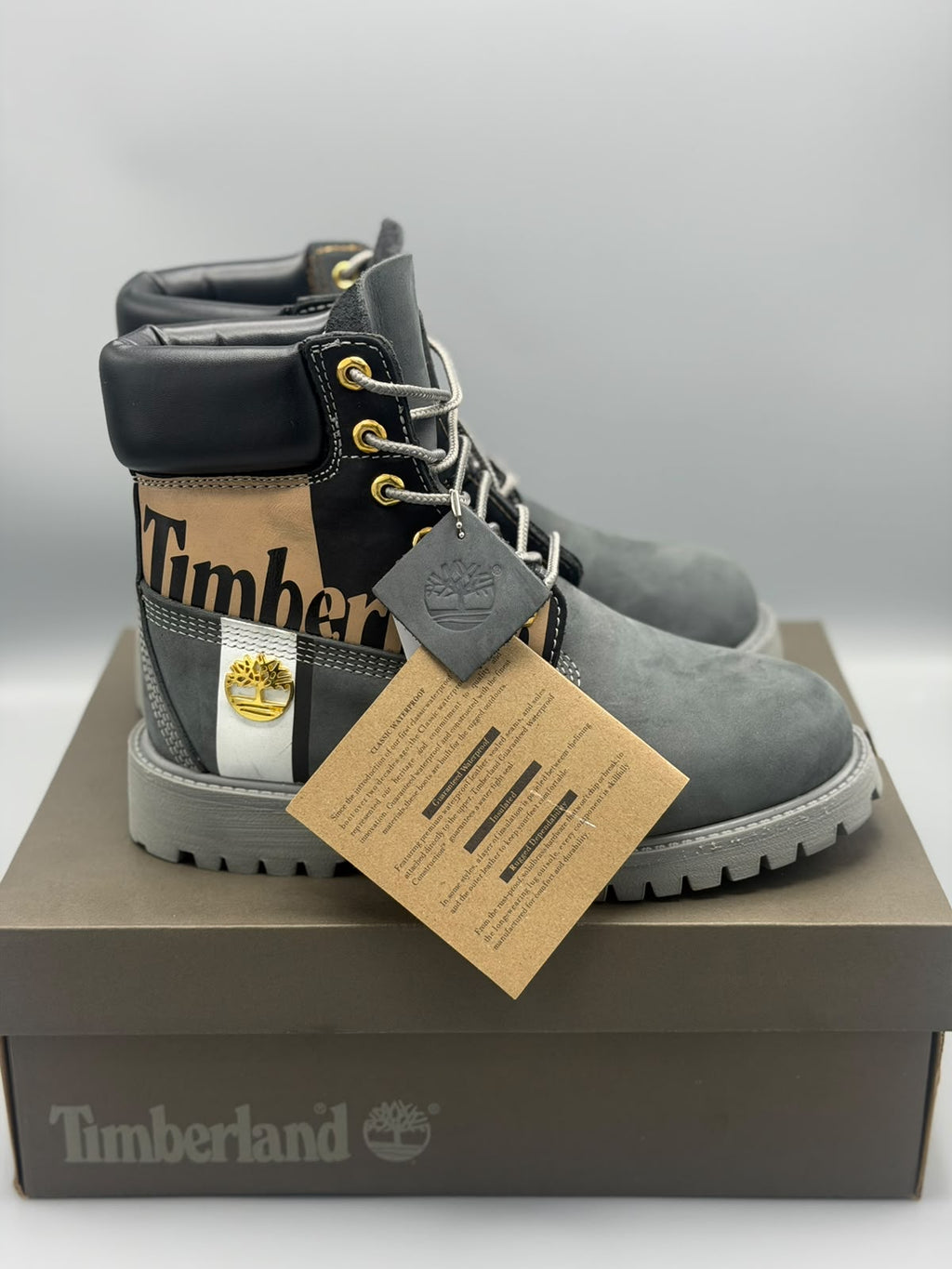 Bota Timberland Premium Logo – Negro / Gris / Blanco con Cafe
