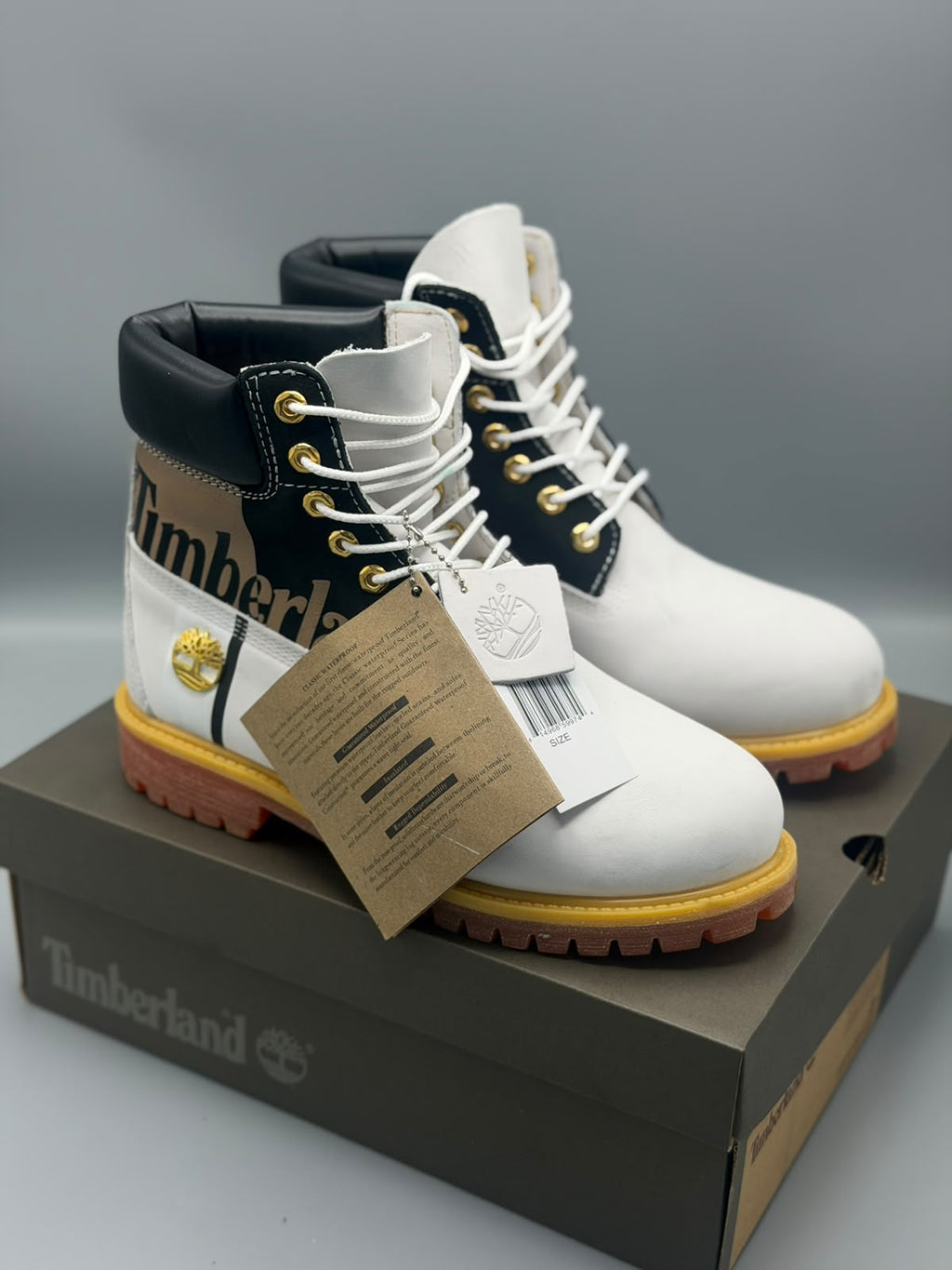 Bota Timberland Premium Logo – Negro / Gris / Blanco con Cafe