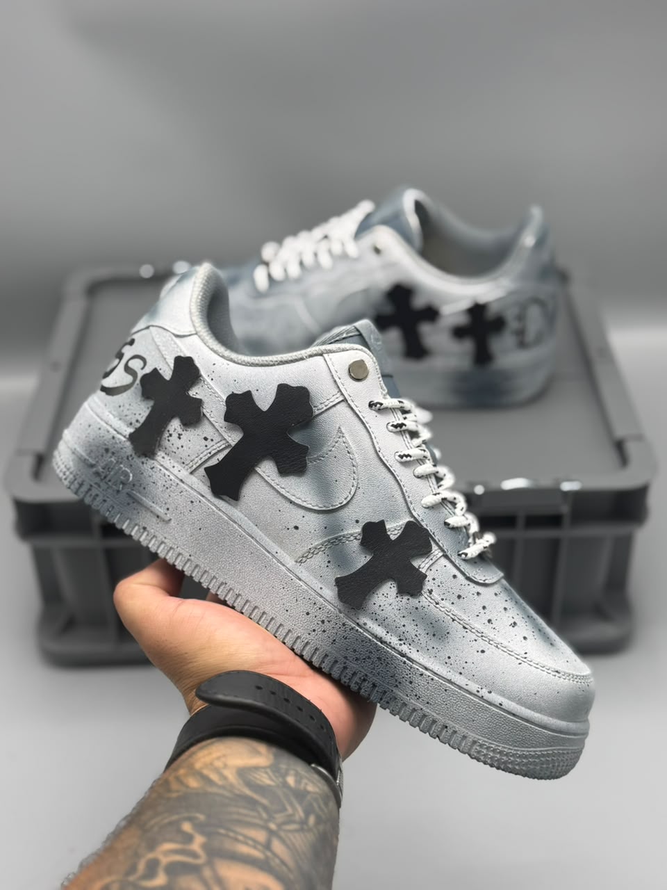 Nike Air Force 1 x Chrome Hearts – Plateado / Negro