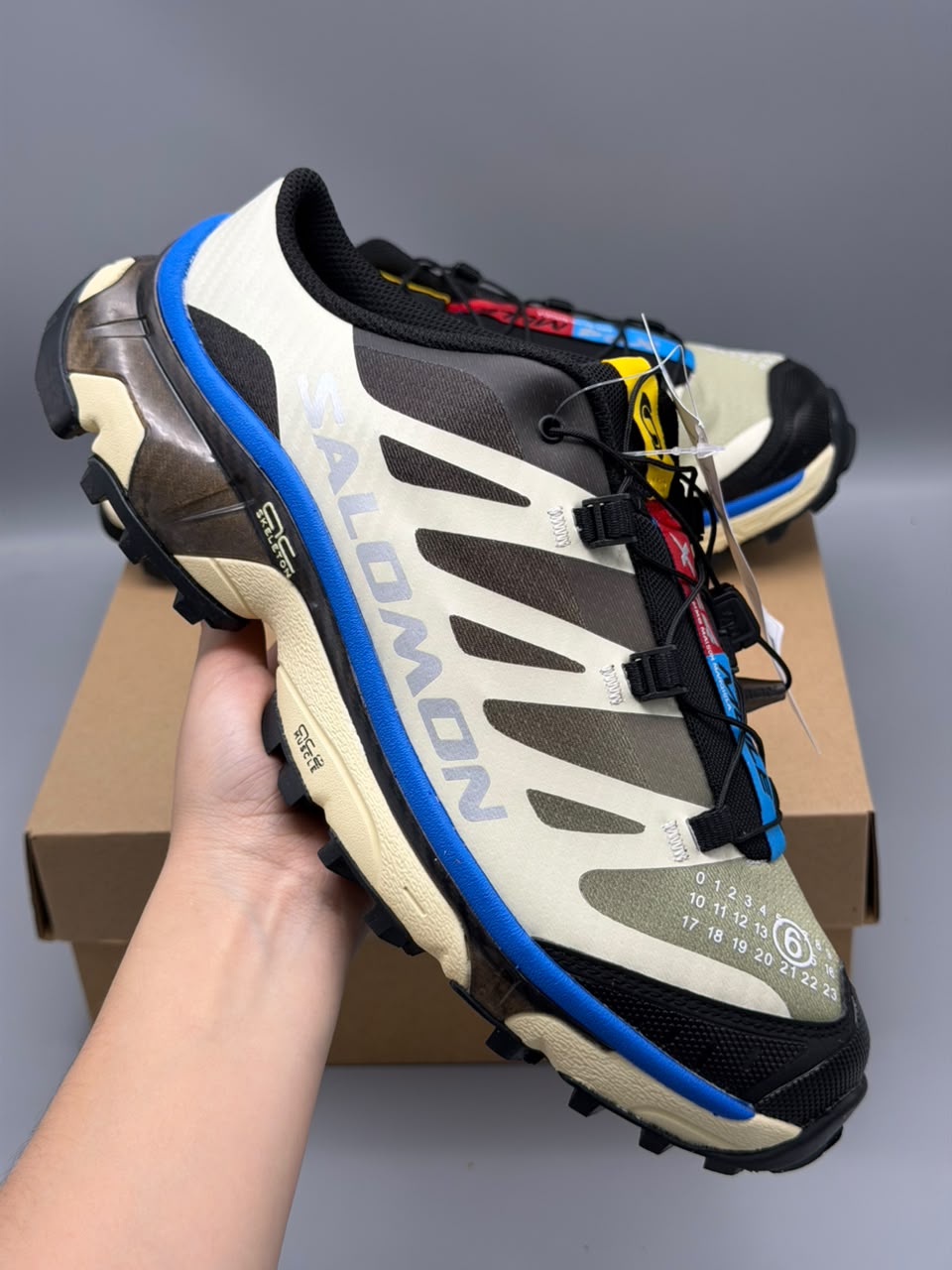 MM6 Maison Margiela x Salomon – Beige, Negro, Azul y Rojo | Calidad G5