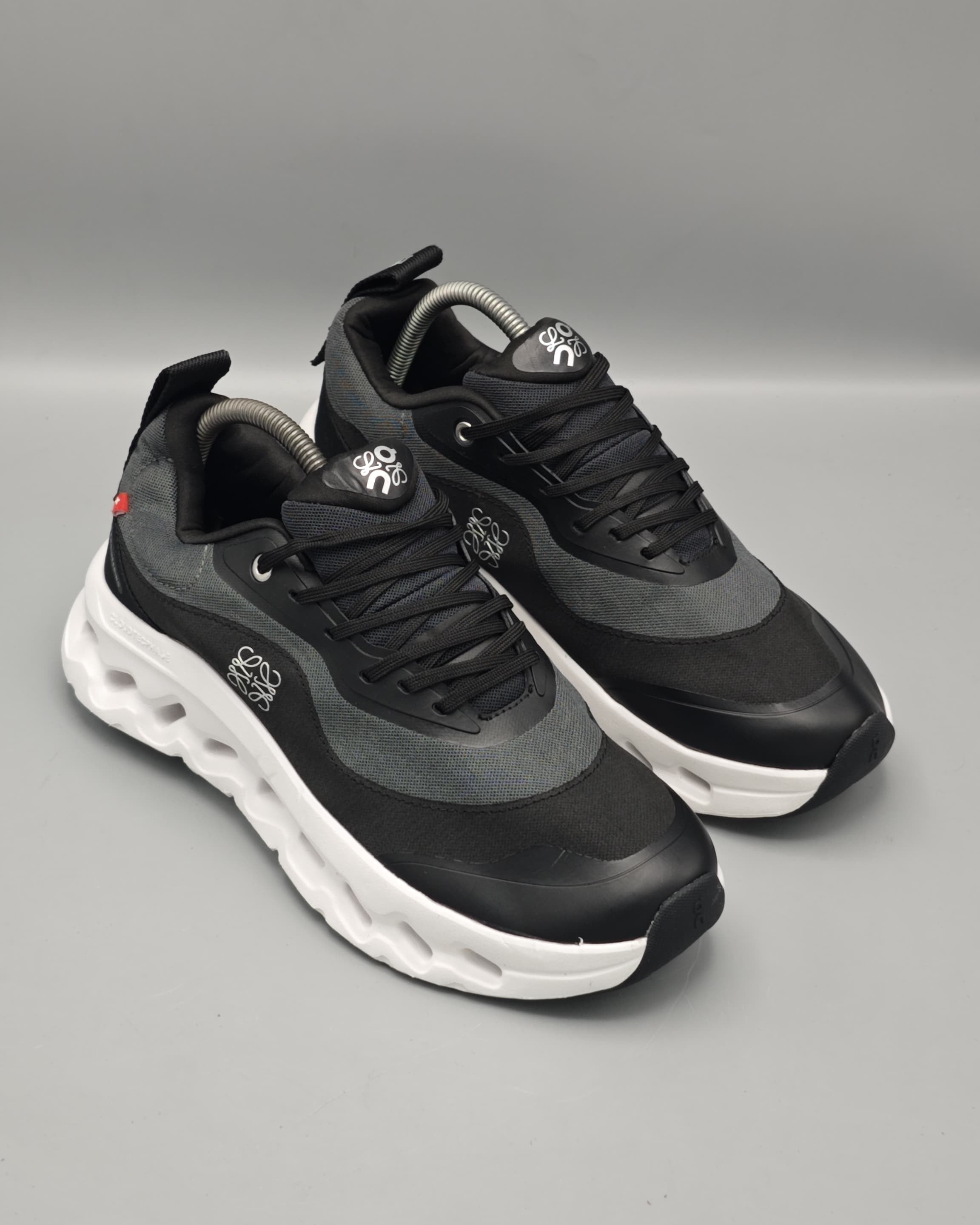 On Running x Loewe CloudTec Black Edition
