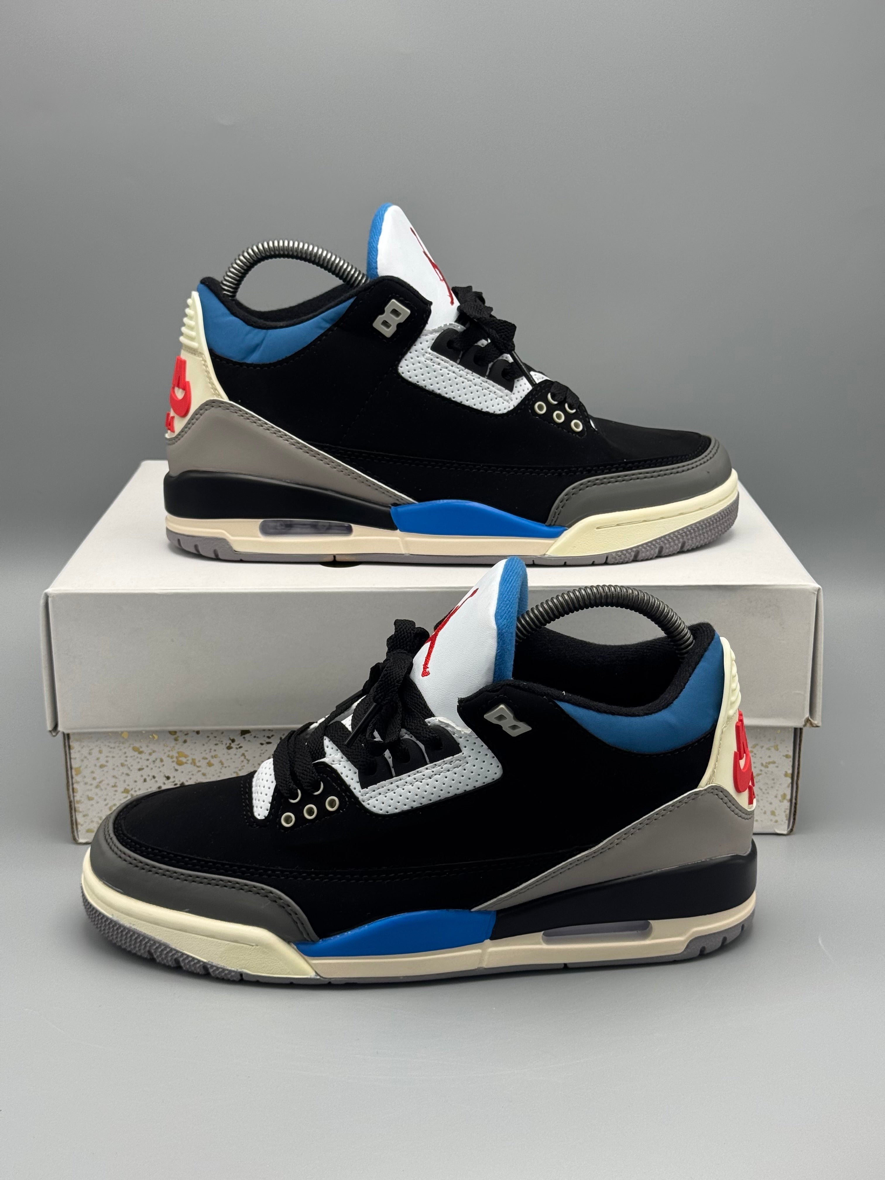 Air Jordan 3 Retro