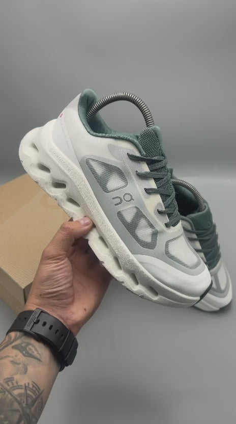 On Cloudrunner 2