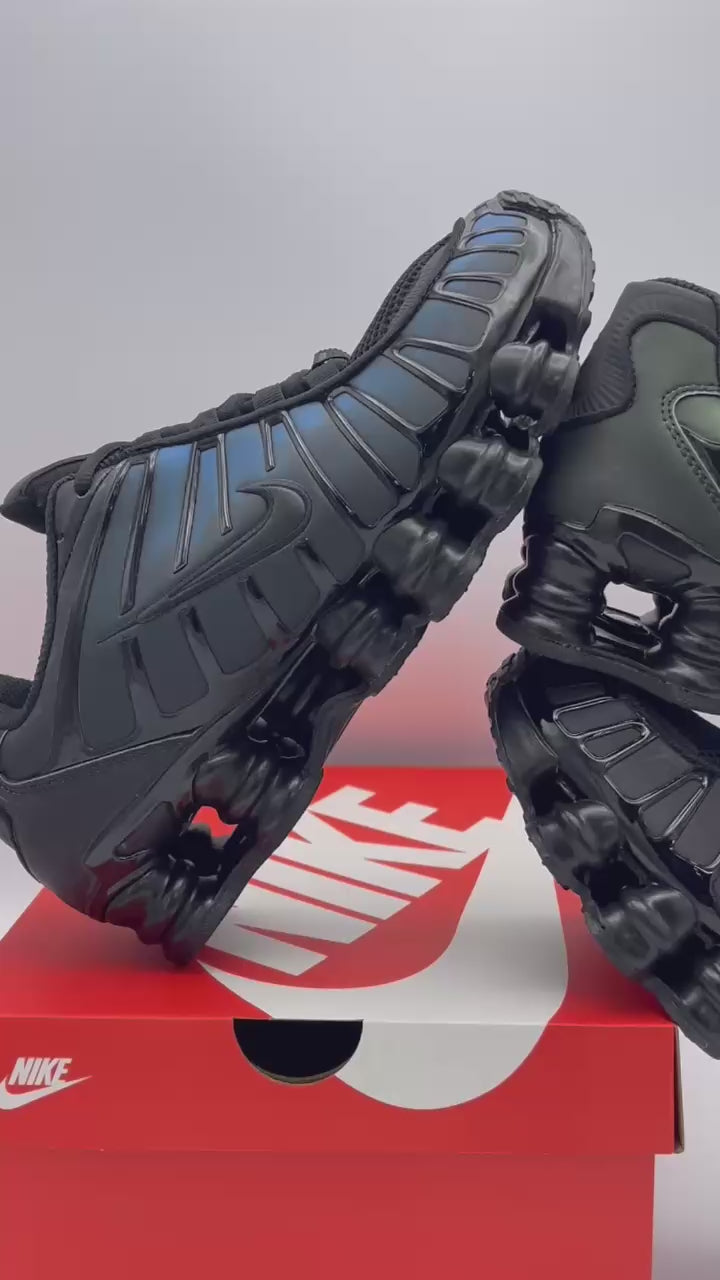 NIKE SHOX GRAVITY